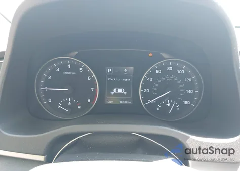 2018 Hyundai Elantra Sel z USA, uszkodzony, nr VIN 5NPD84LF3JH368582